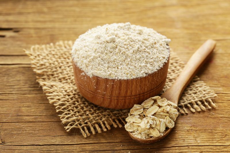 How to Make Oat Flour